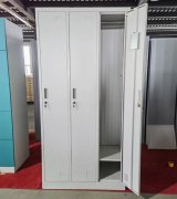 更衣柜
